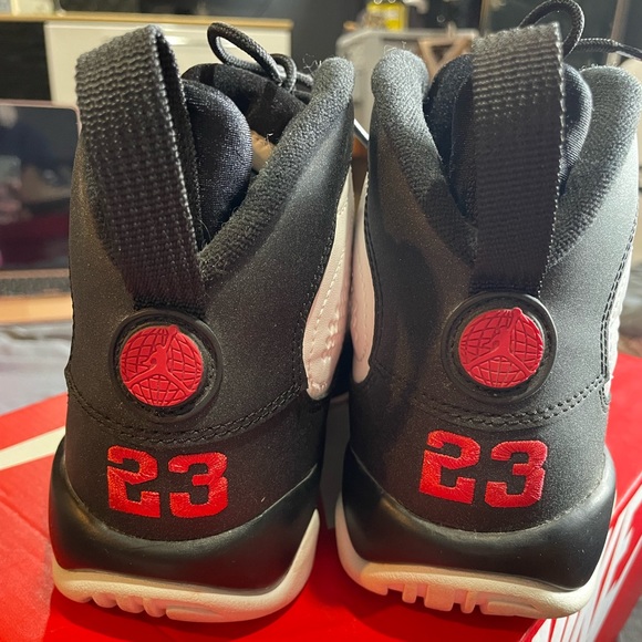 Jordan 9 retro OG ‘space jam’ - Picture 2 of 6